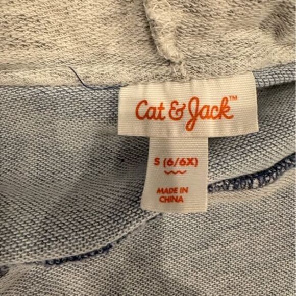 Cat & Jack hooded jean jacket size 6 - Picture 4 of 5